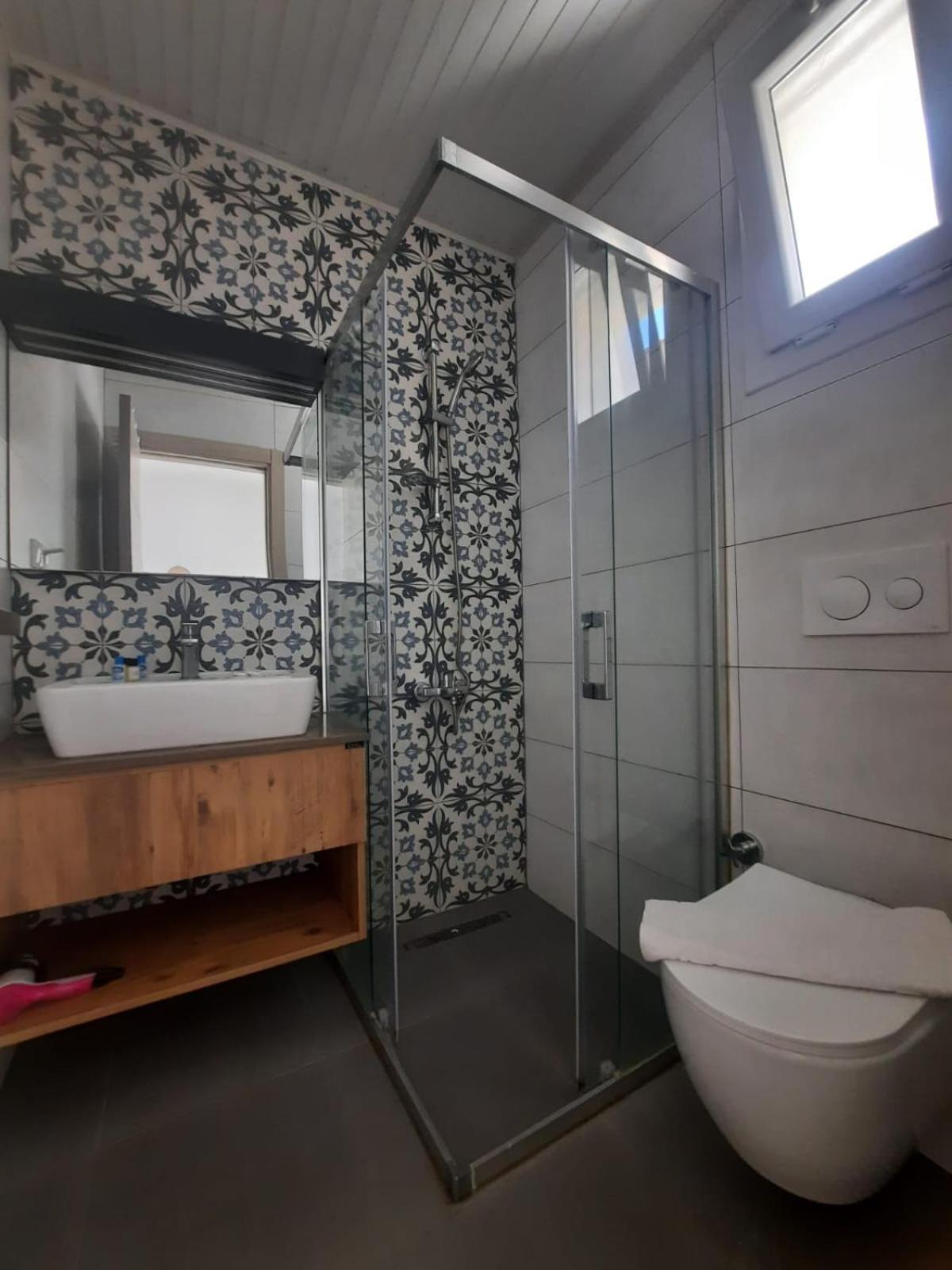 Adil Pansiyon Cesme Exterior photo